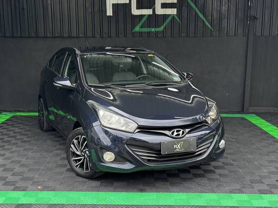 HYUNDAI HB20S 1.6 COMFORT PLUS 16V FLEX 4P MANUAL